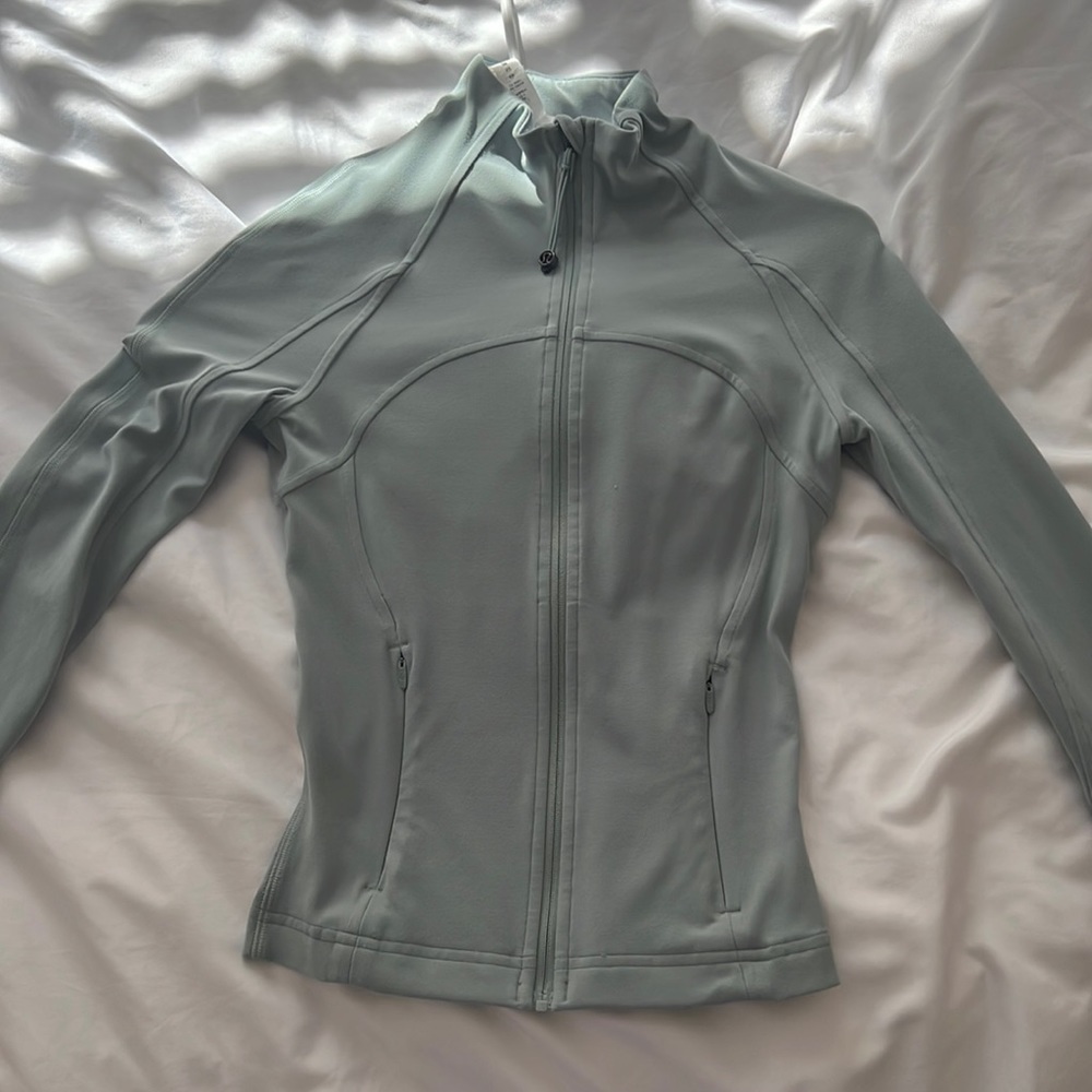 Lululemon define cropped